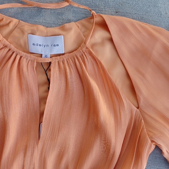 Adelyn Rae Short-Sleeve Cut-Out Smock Dress - Picture 7 of 11